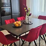 Family-friendly With Swimming Pool - 7916 Apartment Opatija
