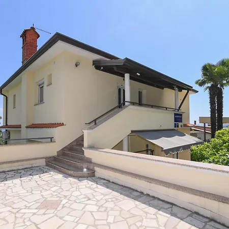 Family-friendly With Swimming Pool - 7916 Lejlighed Opatija