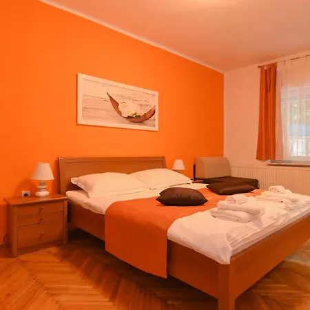 Family-friendly With Swimming Pool - 7916 Opatija