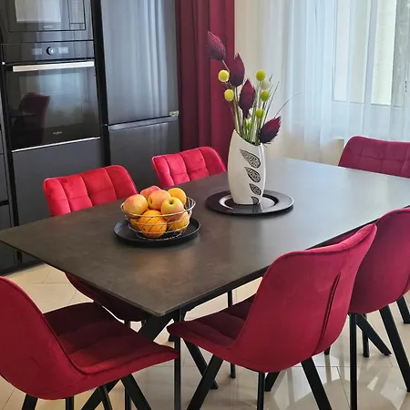 Family-friendly With Swimming Pool - 7916 Apartman Abbázia