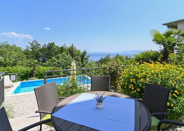 Family-friendly With Swimming Pool - 7916 * Opatija