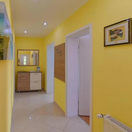 Family-friendly With Swimming Pool - 7916 Διαμέρισμα *